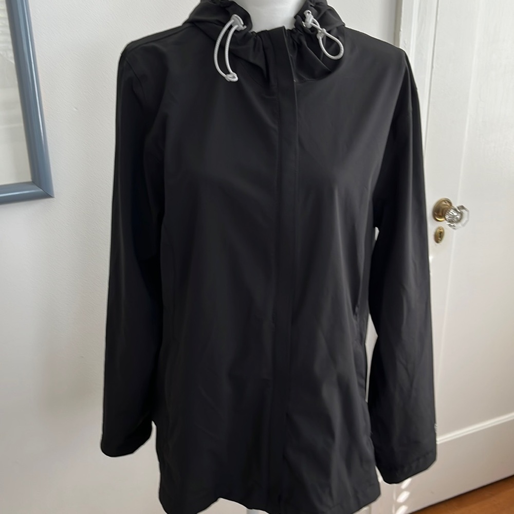 FREE COUNTRY lightweight lined waterproof Jacket